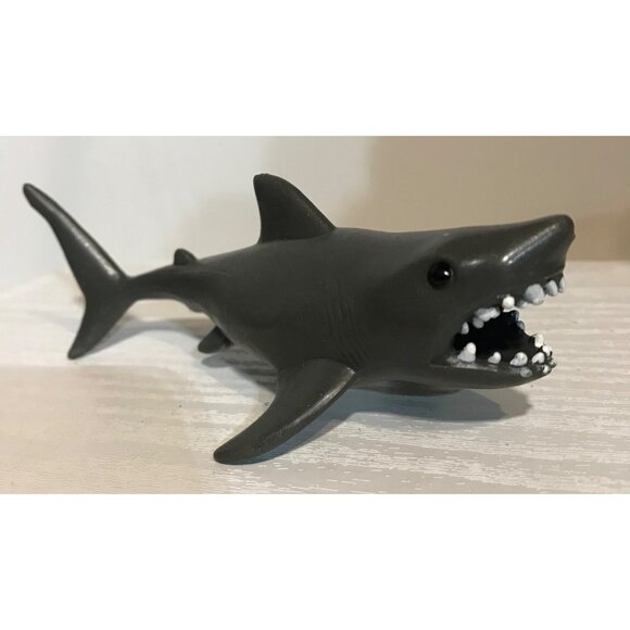 Plastic Toy Shark Figurine Lifelike Grey Teeth 4.5" - Picture 5 of 6